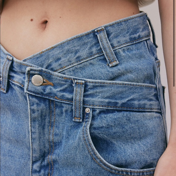 Source Unknown- Criss Cross Boyfriend Jeans - Picture 10 of 11